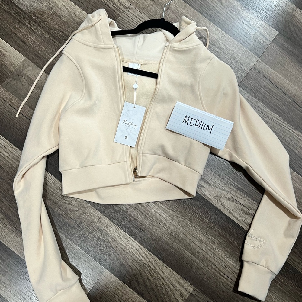 Buffbunny cloud zip crop hoodie
